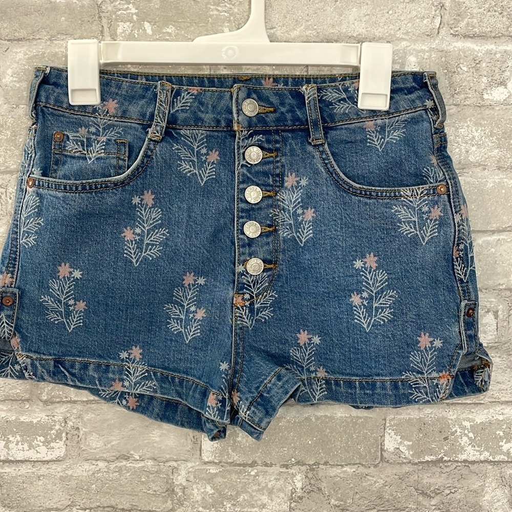Anthropologie Pilcro Ultra High-Rise Denim Shorts - Picture 2 of 11